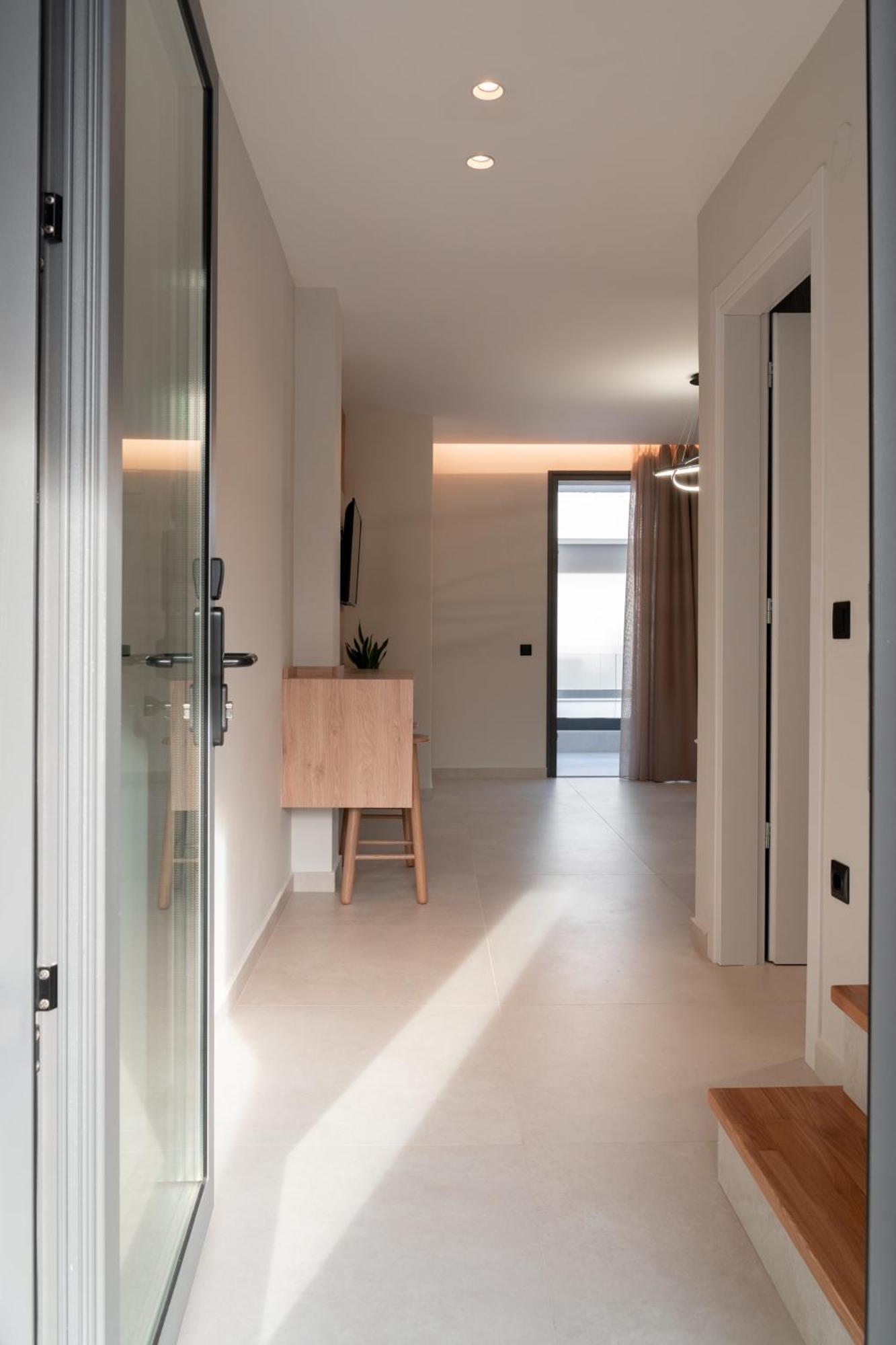 Aparthotel Sealuxe Living Nea Iraklitsa Esterno foto