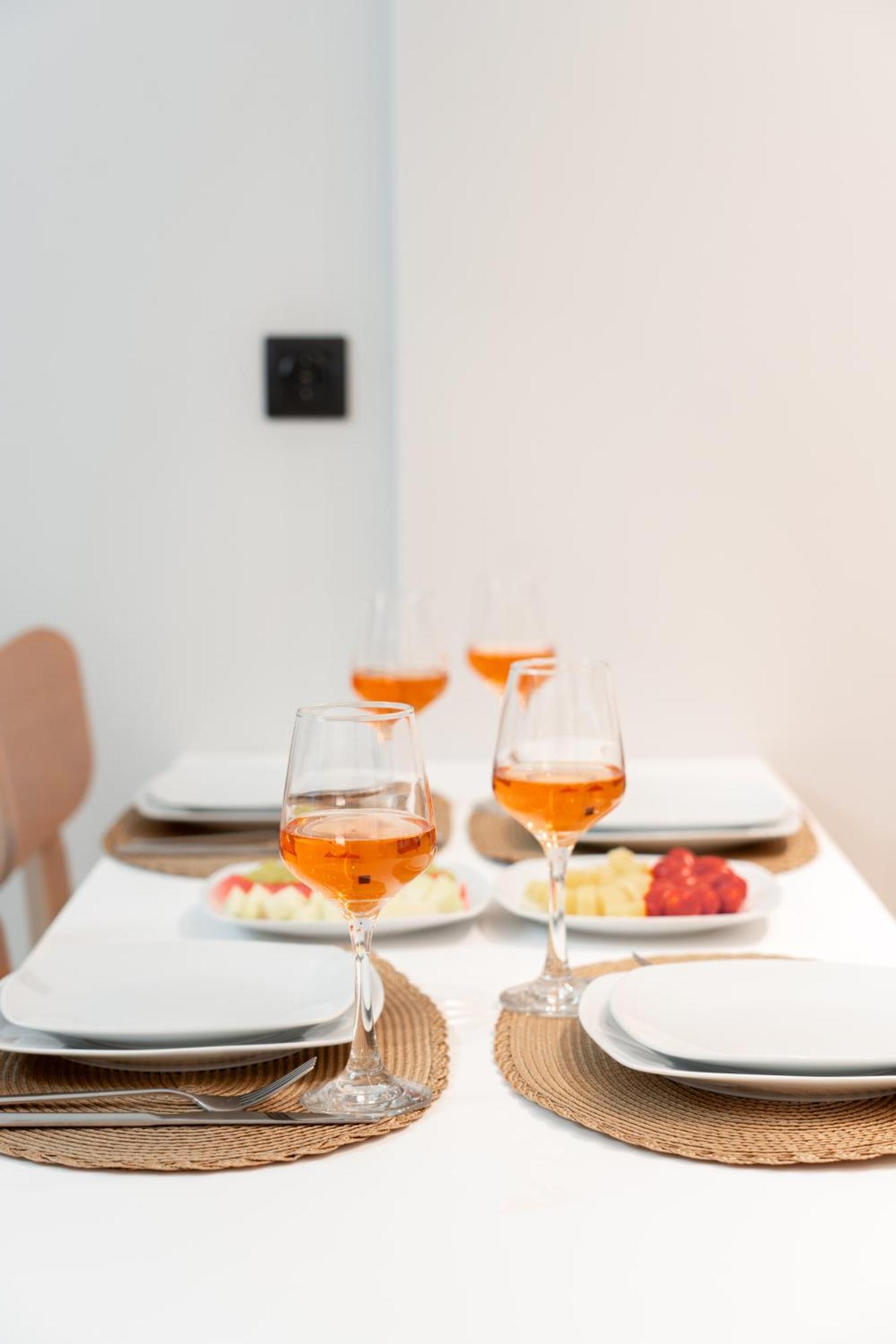 Aparthotel Sealuxe Living Nea Iraklitsa Esterno foto
