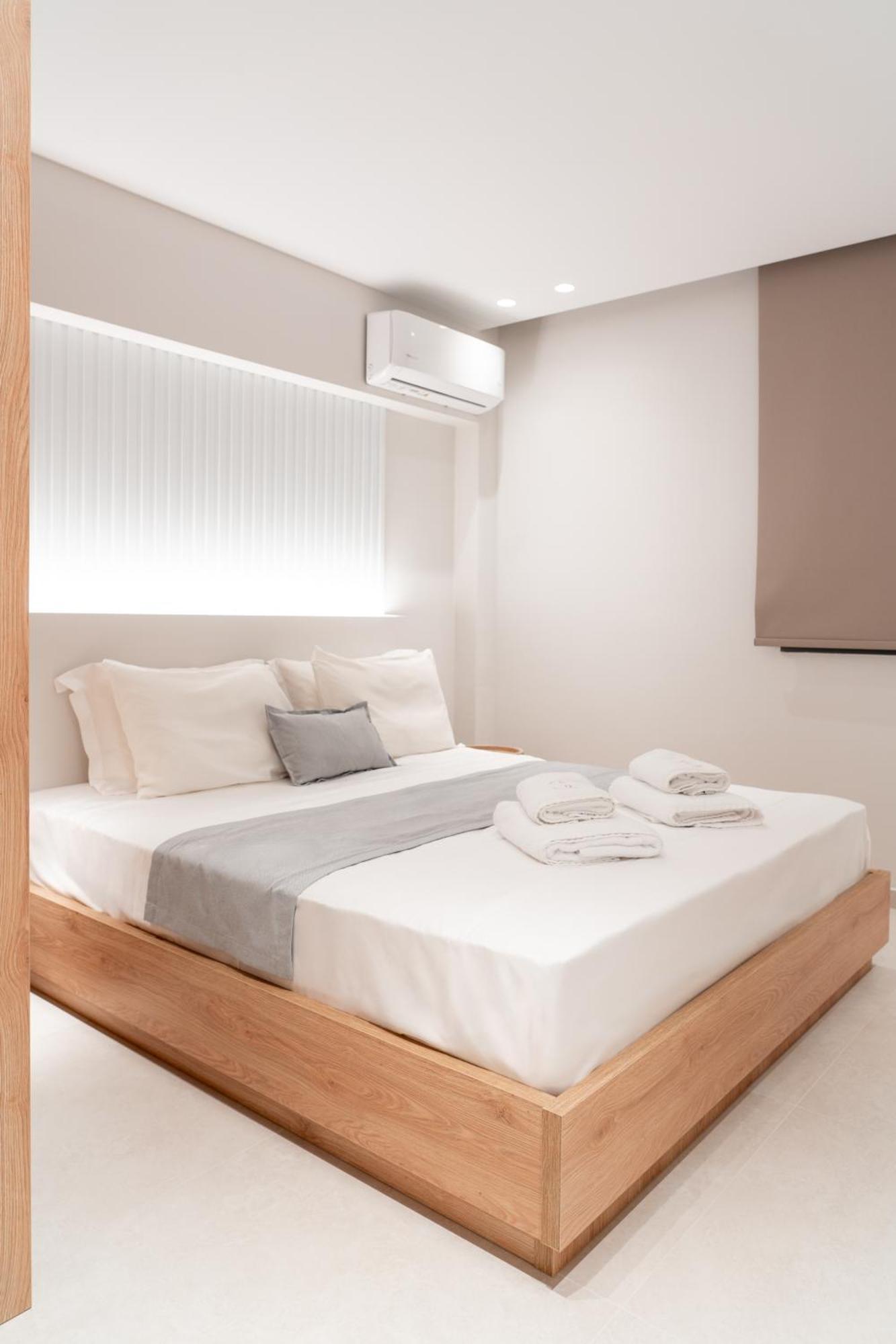 Aparthotel Sealuxe Living Nea Iraklitsa Esterno foto